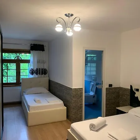 Fusha E Gjes Hotel