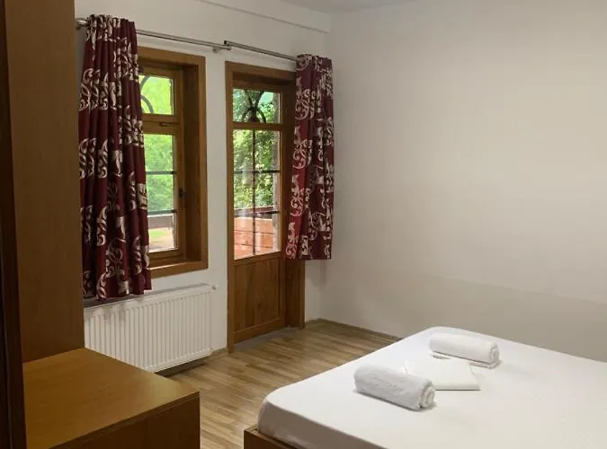 Fusha E Gjes Отель Валбона