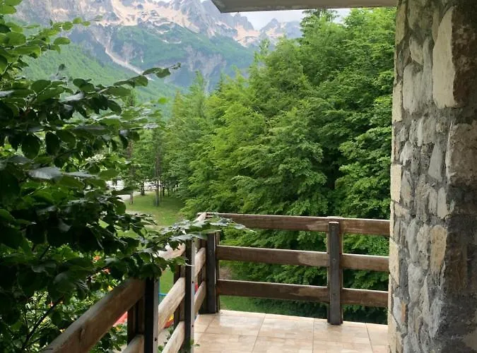 Fusha E Gjes Отель Валбона