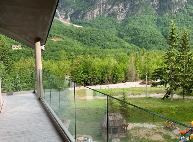 Fusha E Gjes Отель